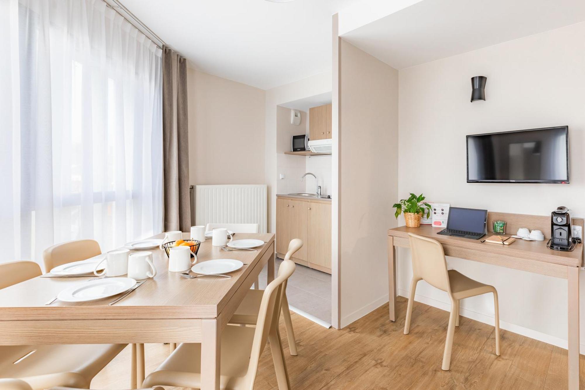 Appart'City Confort Angers Exterior photo